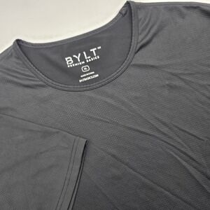 Bylt Shirt Mens XL Black Drop Cut Short Sleeve‎ Stretch Activewear Gym Stretch
